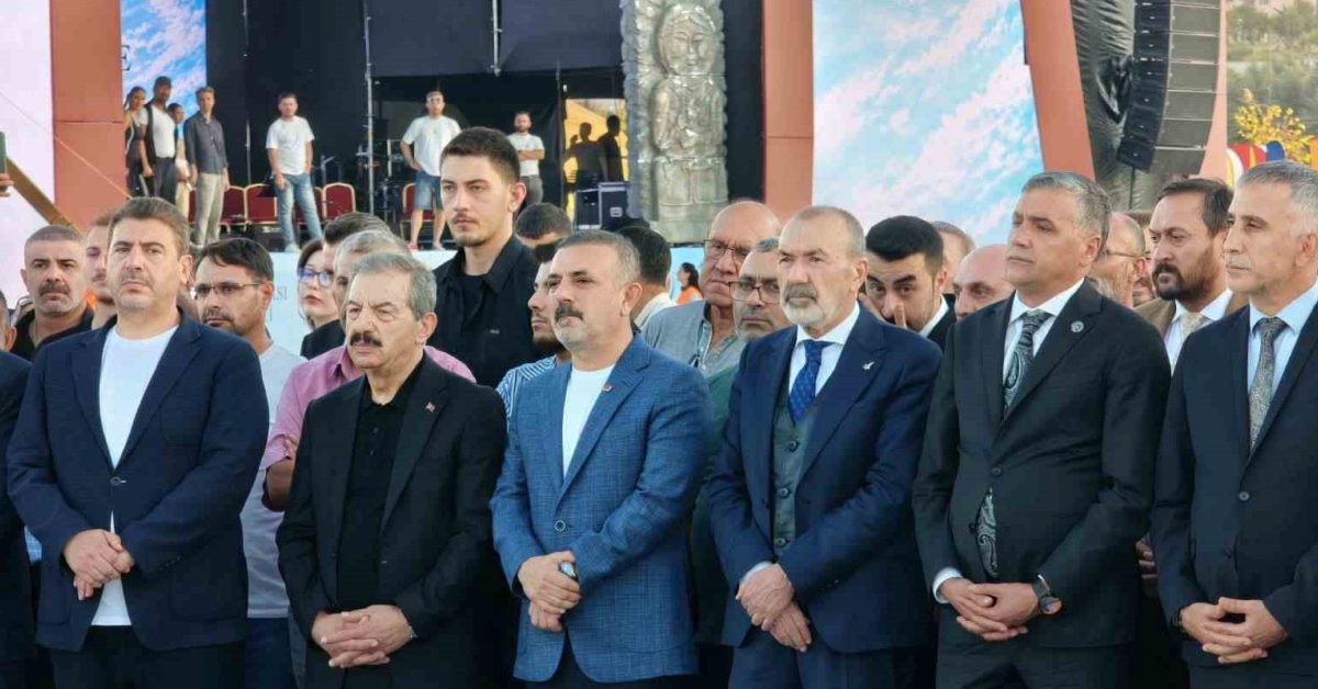 turk dunyasi festivali ankara sincanda gerceklesti 2PahVFYx.jpg