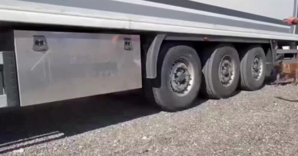 ankara golbasinda kacak sigara operasyonu 16 milyon makaron ele gecirildi r82SympR.jpg