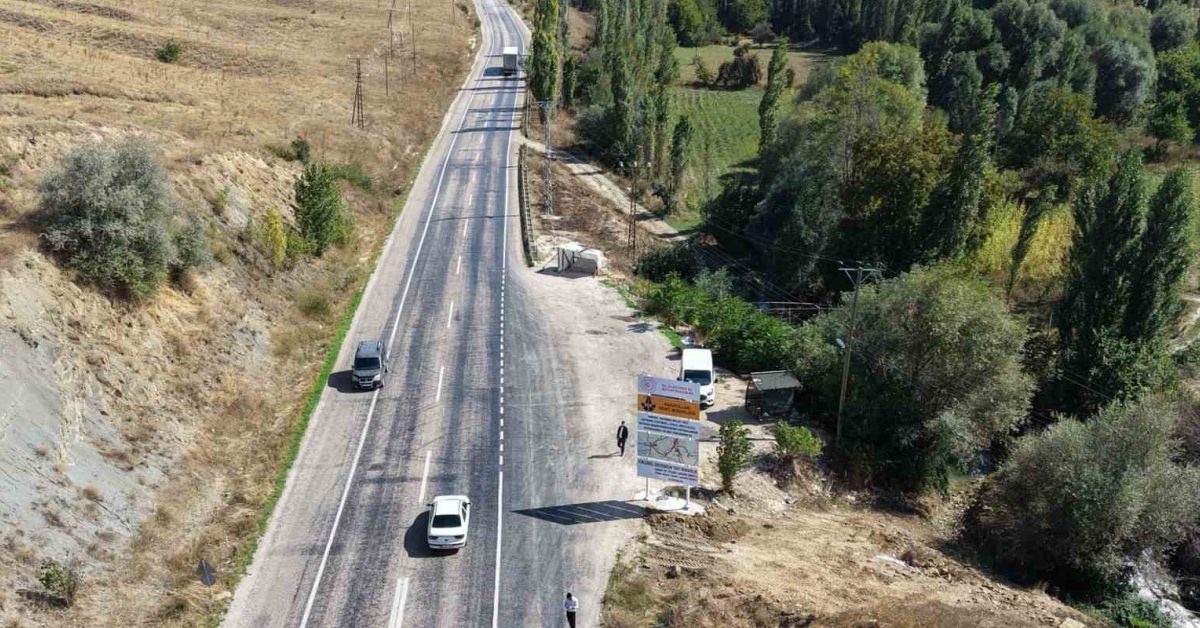ankara haymana polatli yolunda bolunmus yol icin ilk calisma basladi keBf36WE.jpg