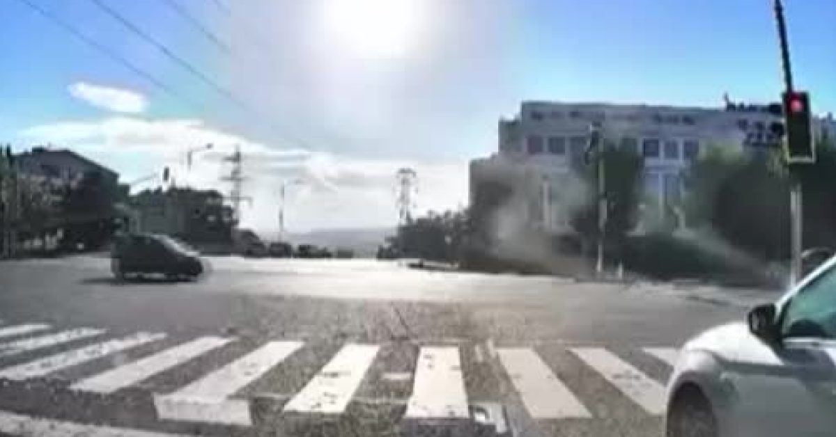 ankarada aci kaza otomobille carpisan motosikletin surucu hayatini kaybetti TDwVDanI.jpg