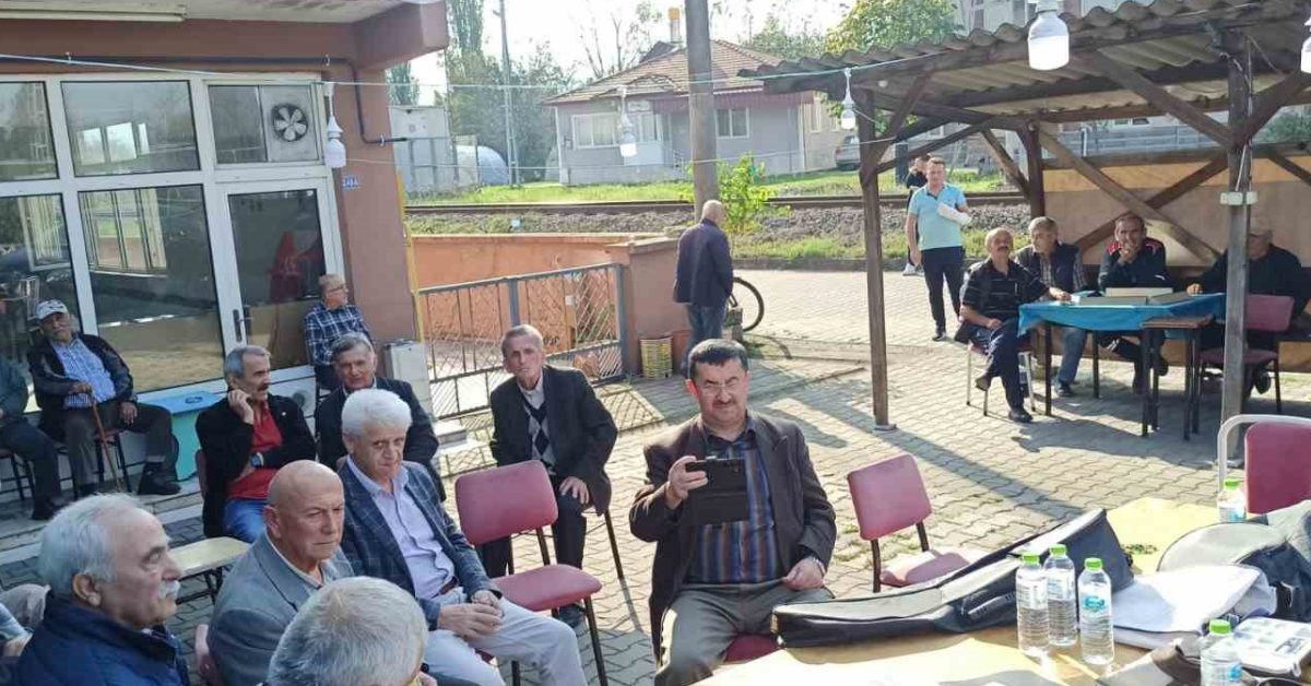 caycuma kayikcilar koyunde ucretsiz turku konseri Rd2Nllli.jpg