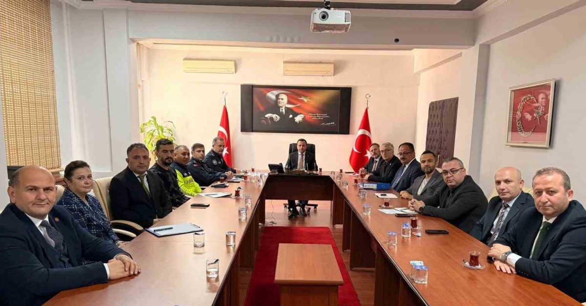duzce akcakocada universite ogrencileri icin guvenlik tedbirleri gorusuldu yraVlTK4.jpg