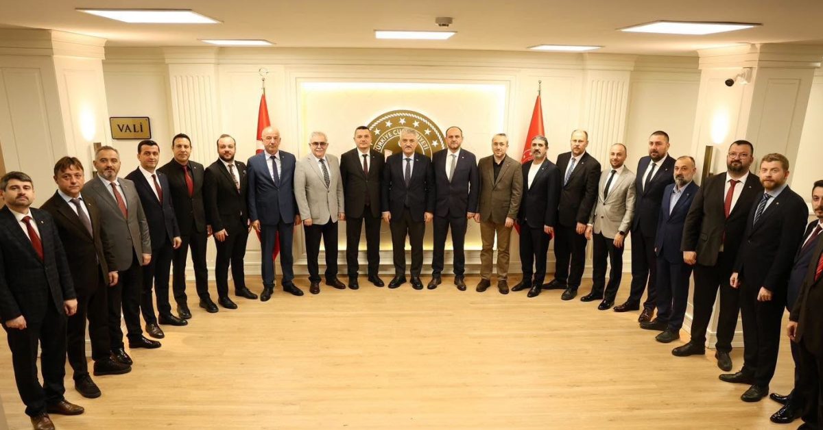 duzce tsonun yeni yonetimi vali makasla bulustu 4srDPhtB.jpg