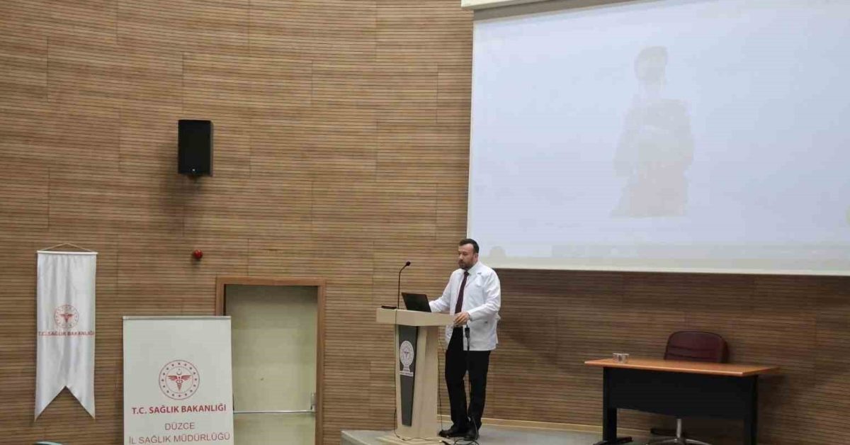 duzcede goreve yeni baslayan hekimlere acil tip egitimi JhNaWLdU.jpg