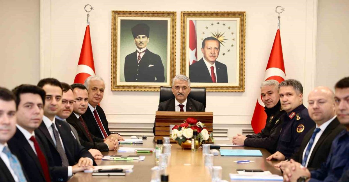 duzcede guvenlik ve asayis tedbirleri masaya yatirildi LkmTXdfv.jpg