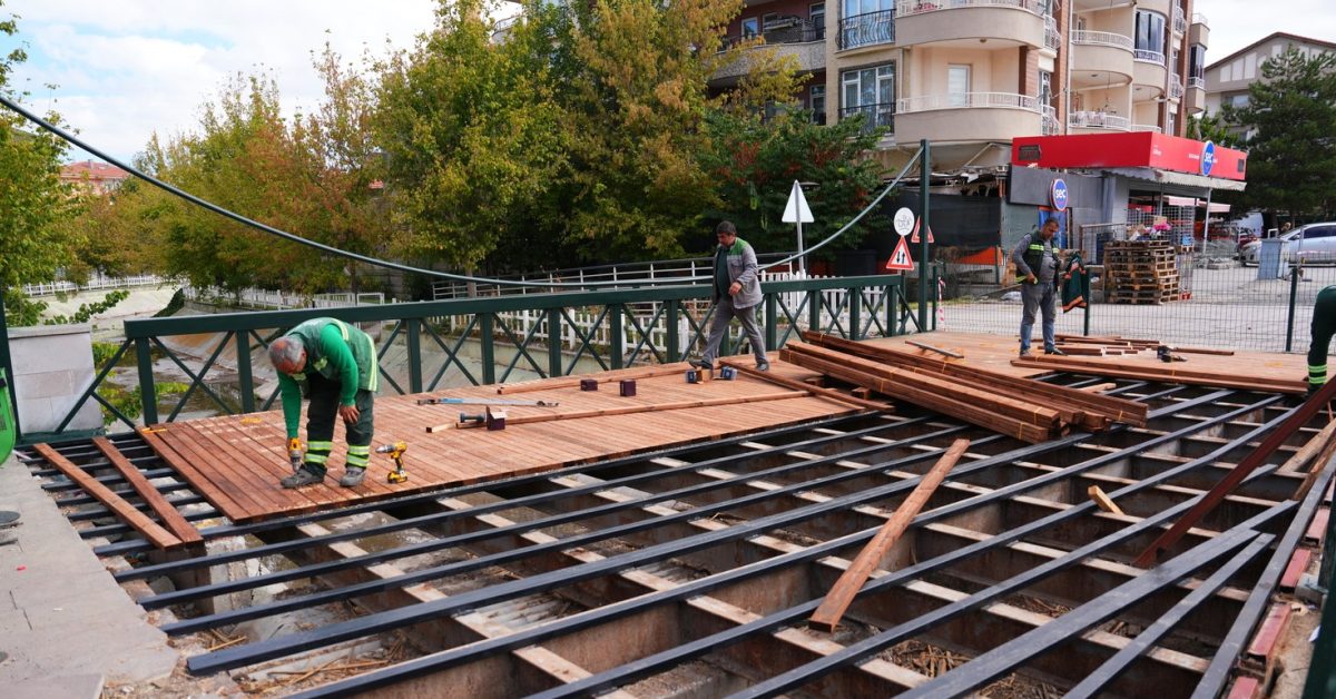 golbasinda parklar yenileniyor kanal temizlendi kopruler guclendirildi u9RUcR6j.jpg