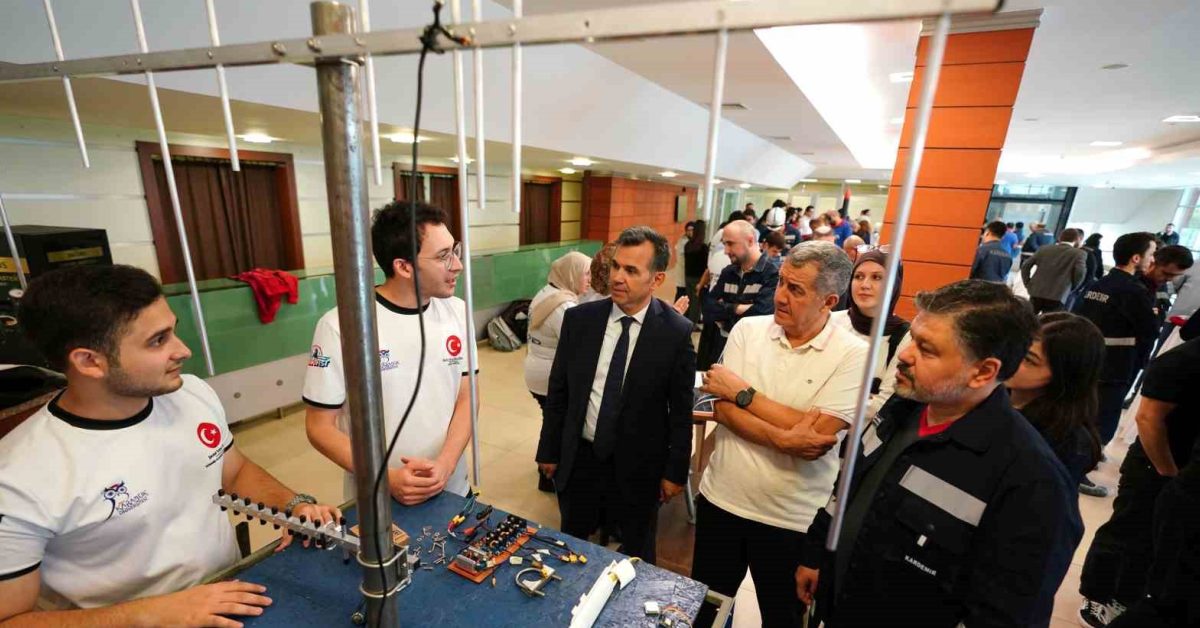 karabukte genc muhendislerden gururlandiran basari HmMw76Hl.jpg