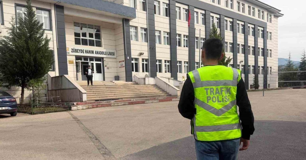 karabukte okul cevreleri ve servislere siki denetim x3Nyn5UV.jpg