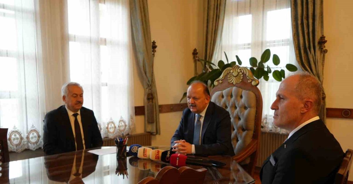 kastamonuda ailelere bir yil bez ve mama destegi c7E1DYAL.jpg
