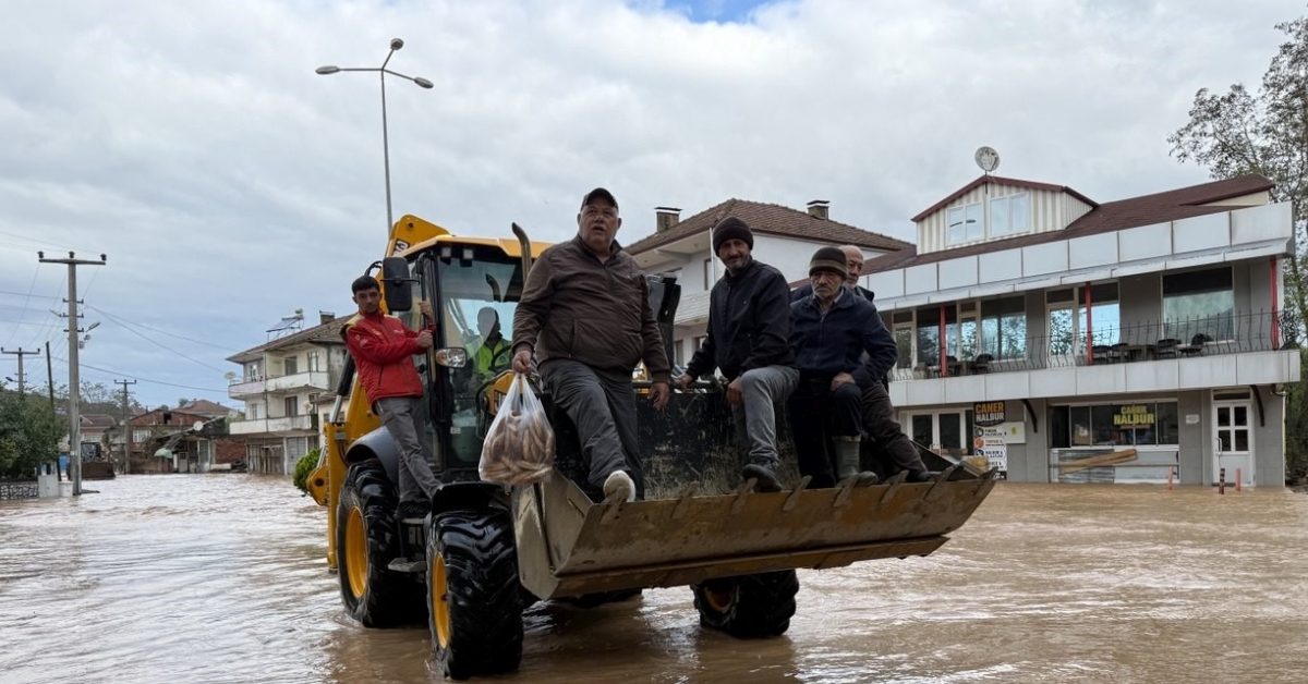 sakaryada baraj sulari tasti mahalle dorduncu kez sular altinda kaldi BVrfCgqV.jpg