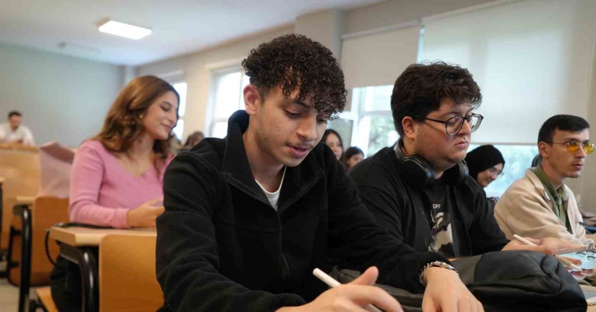 universitelerde yeni model daha az ders daha cok proje TAcOeKj1.jpg